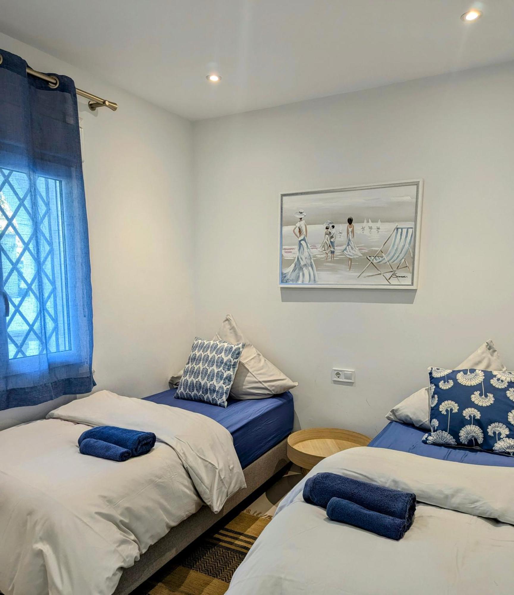Rise & Shine Beachfront La Cala La Cala De Mijas Bagian luar foto