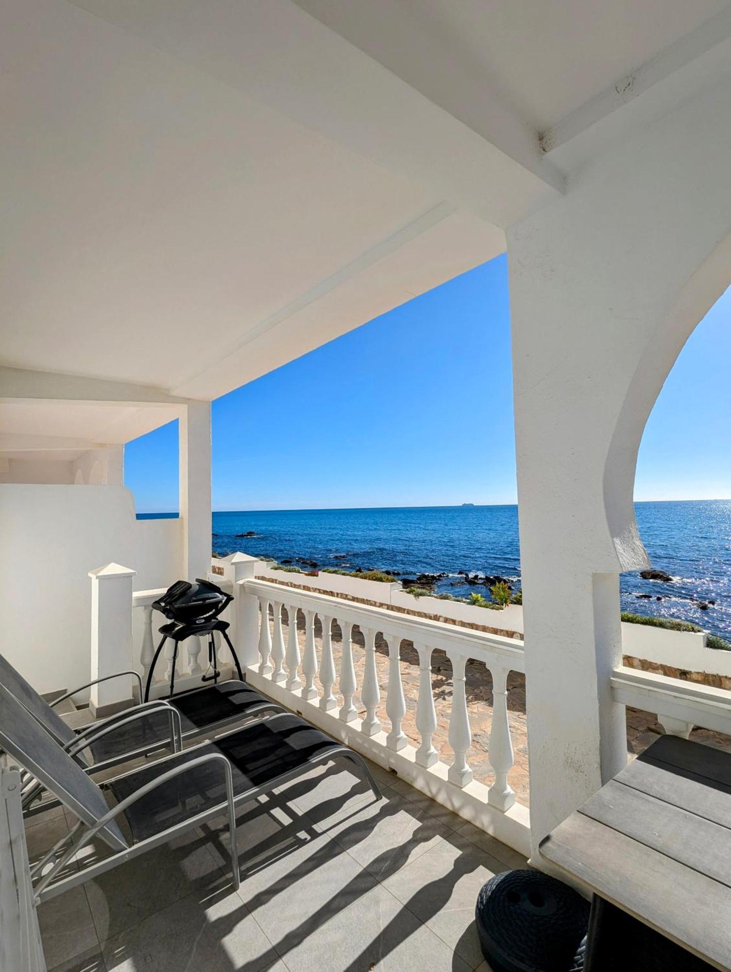 Rise & Shine Beachfront La Cala La Cala De Mijas Bagian luar foto