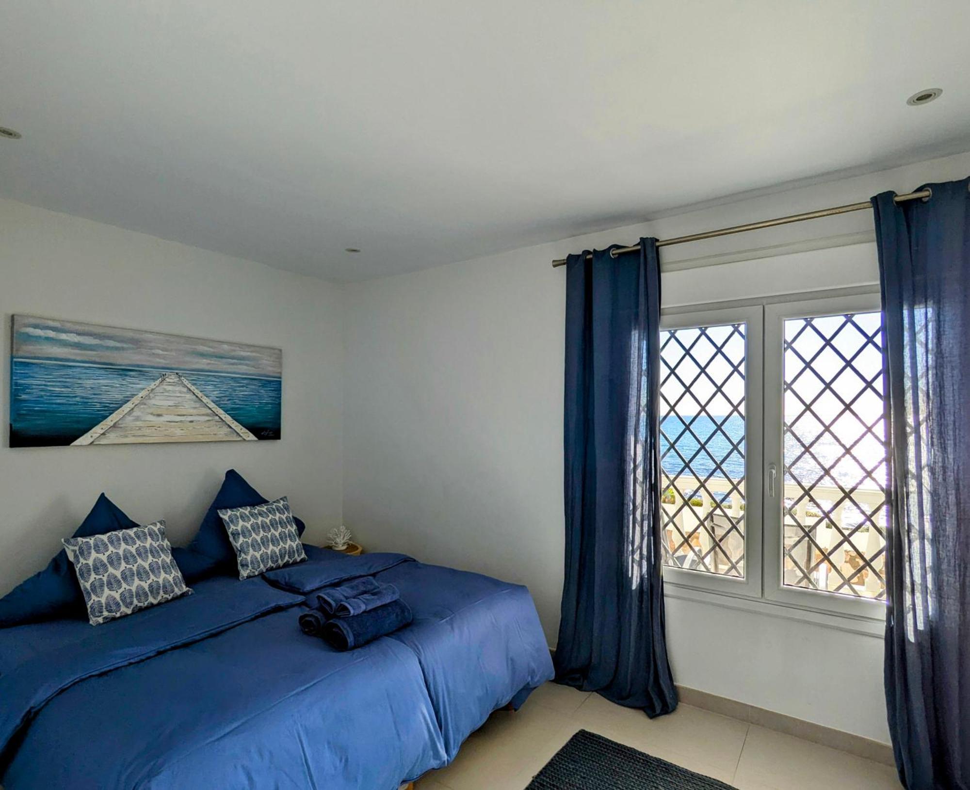 Rise & Shine Beachfront La Cala La Cala De Mijas Bagian luar foto
