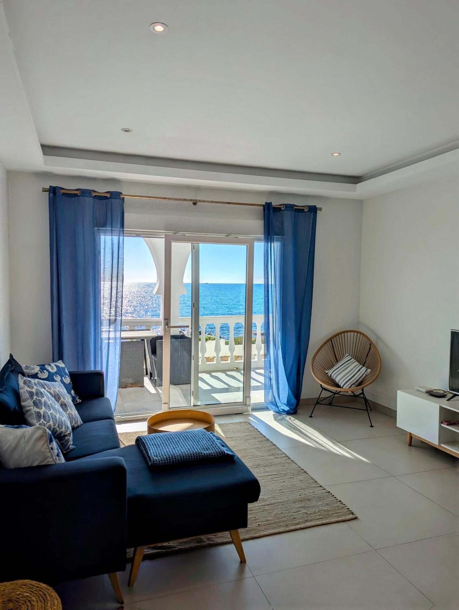 Rise & Shine Beachfront La Cala La Cala De Mijas Bagian luar foto